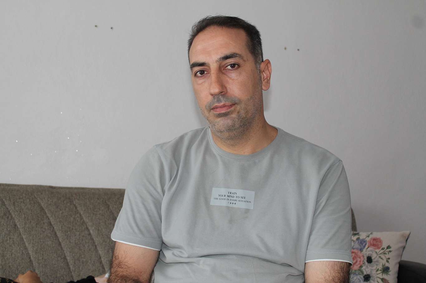 Başıboş köpek sürüsü 8 yaşındaki çocuğa saldırdı Başıboş köpek sürüsü 8 yaşındaki çocuğa saldırdı